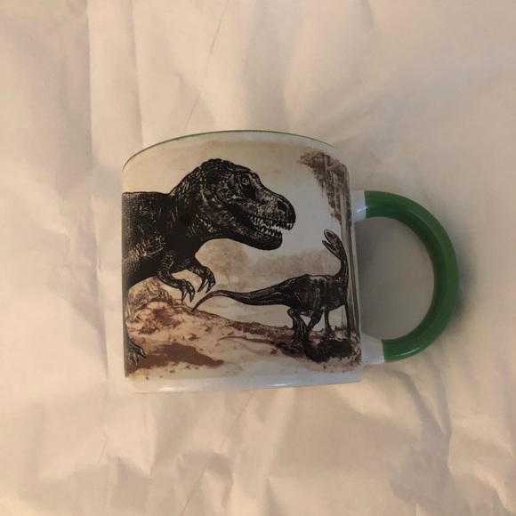 Disappearing dinosaurs mug. - Picture 6 of 16